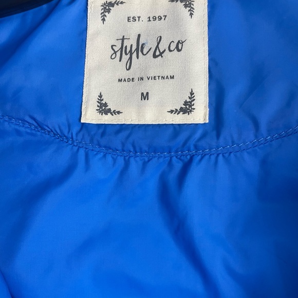 Style & Co Pacific Blue Light Weight Puffer Vest Size Medium New with Tags - Picture 5 of 8